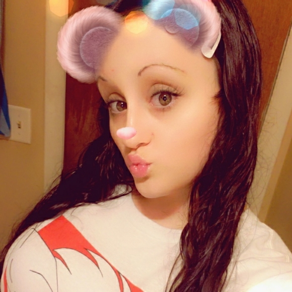 Meet your Posher, Stormie Rose - Picture 6 of 16